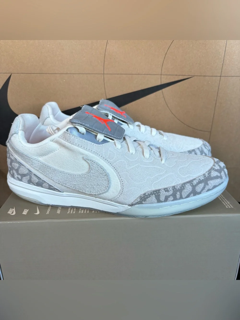 NEW Nike Jordan Tiempo Streetgato SE Phantom II7579-016 Men Sizes